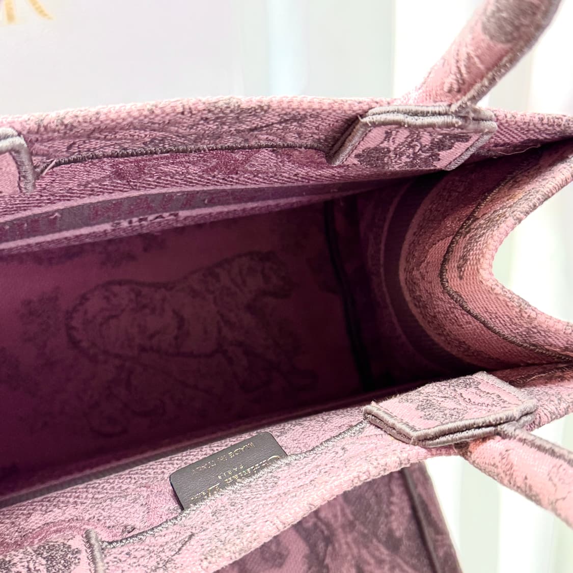 디올 뜨왈드주이 북토트백 스몰 핑크 상품이미지9