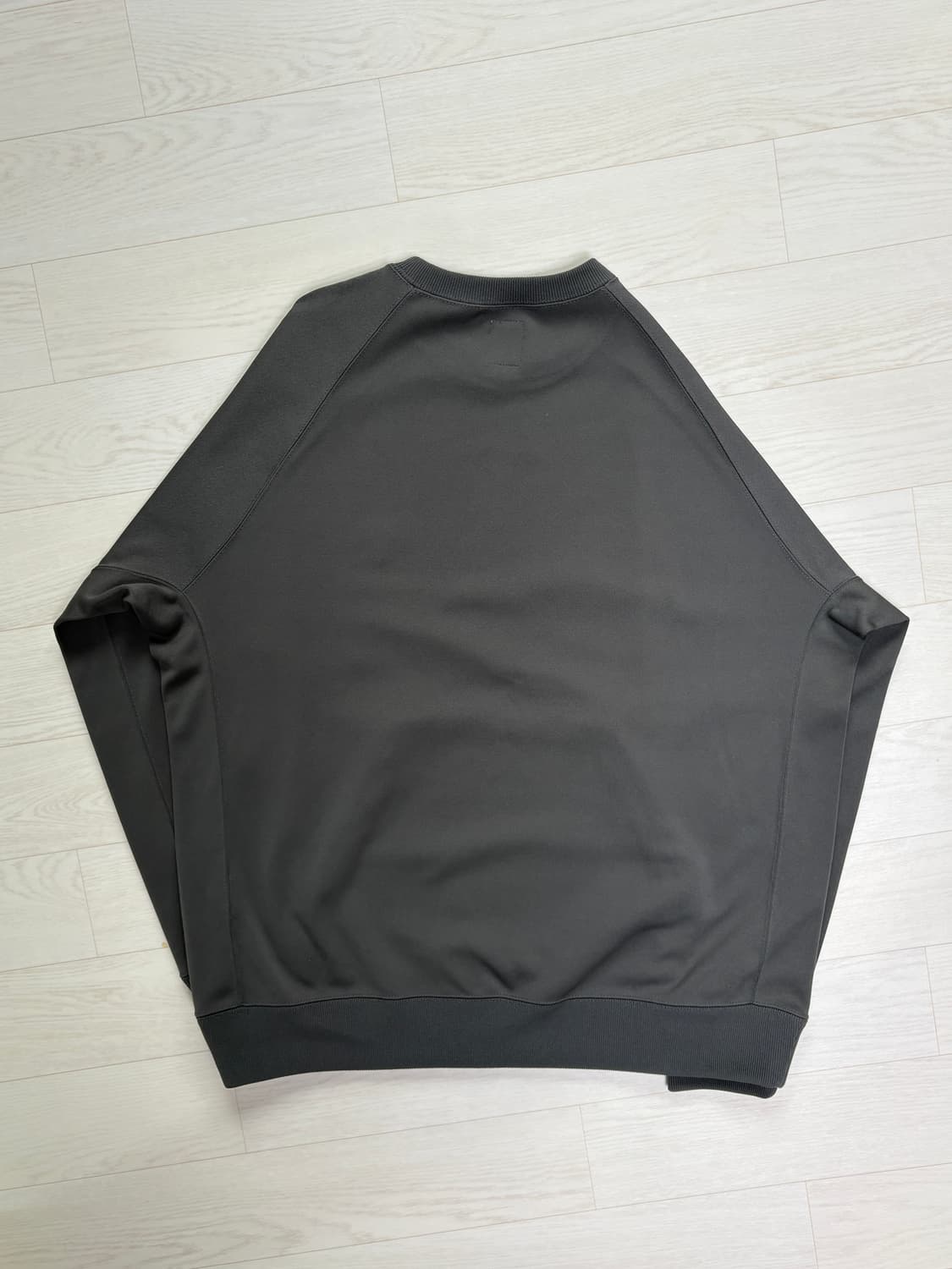 남이서팔 필그림 별주 트레이닝 크루 상품이미지3