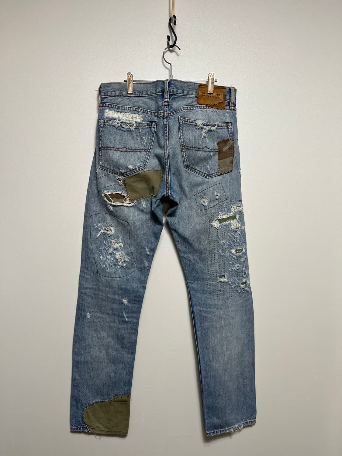 데님앤서플라이 데미지 워싱 패치워크 청바지 상품이미지9