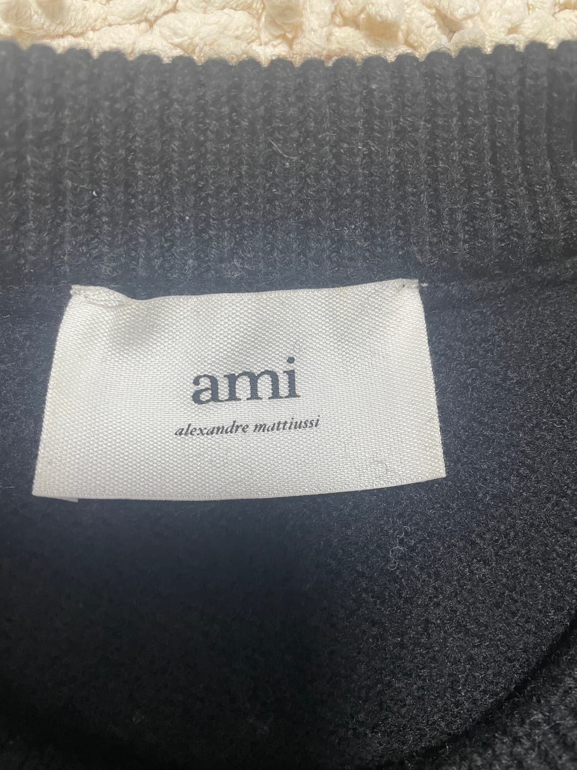 아미 빅하트 로고 니트 A급 급처🔥 상품이미지2