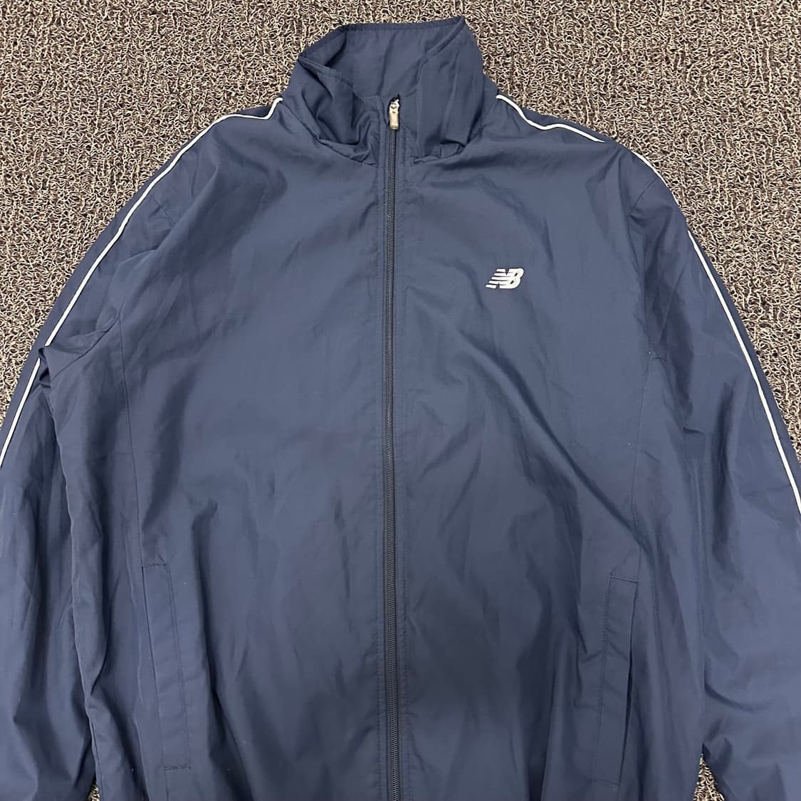 뉴발란스 바람막이 자켓 네이비 105(XL) 상품이미지2