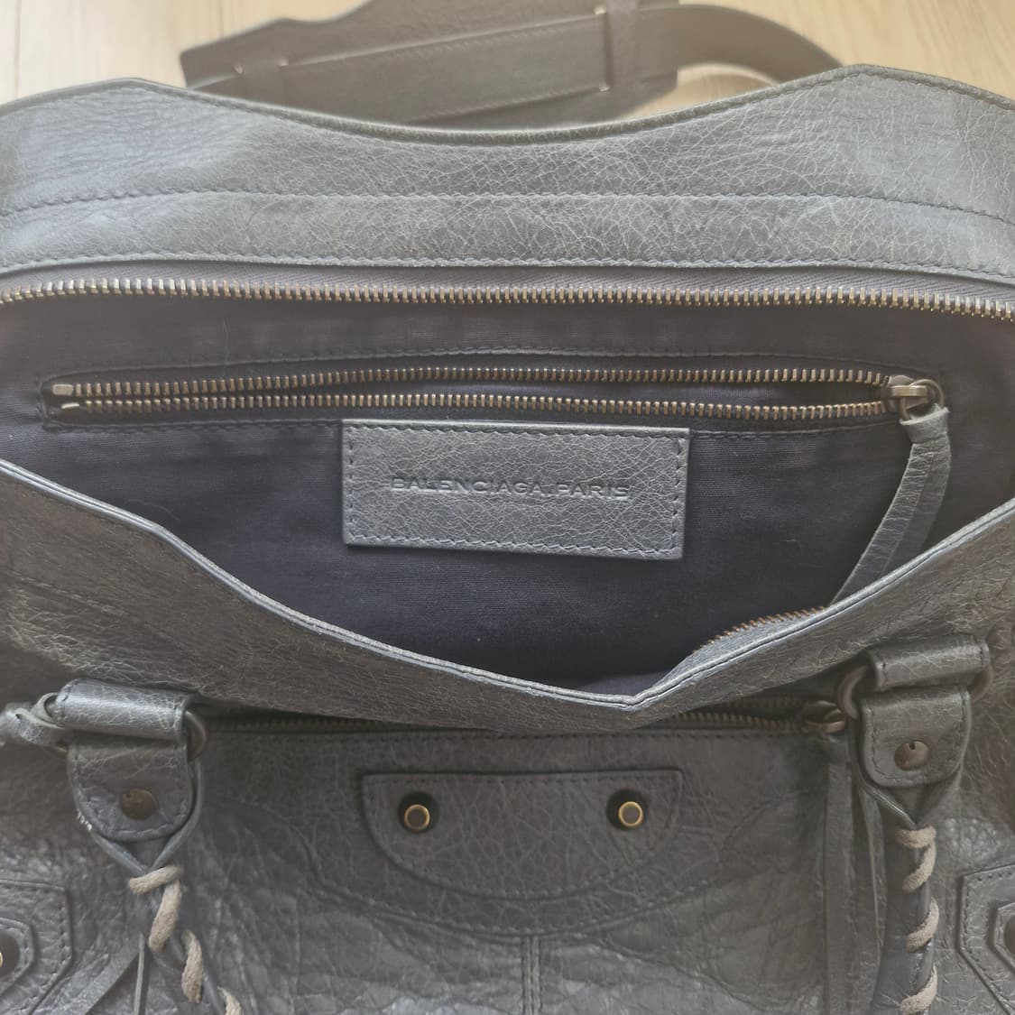 발렌시아가 모터백  상품이미지7