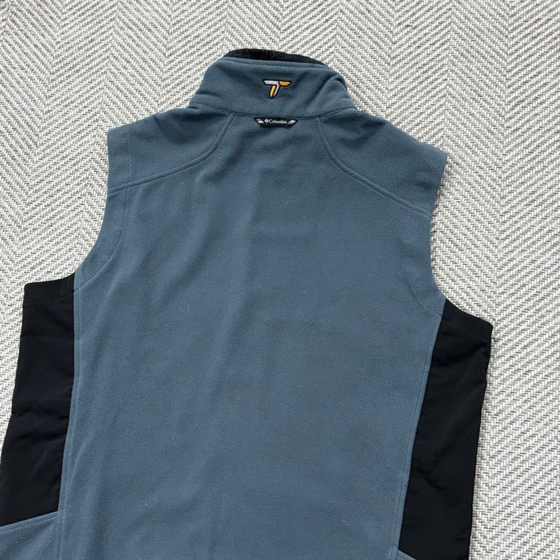 컬럼비아 플리스 베스트 v2139 상품이미지4