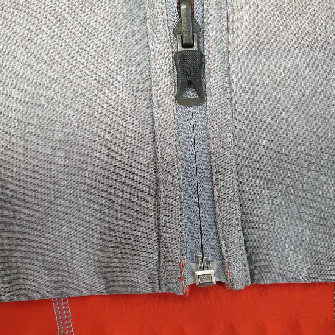 노스페이스 양면 얇은 바람막이 자켓 남자95 상품이미지5