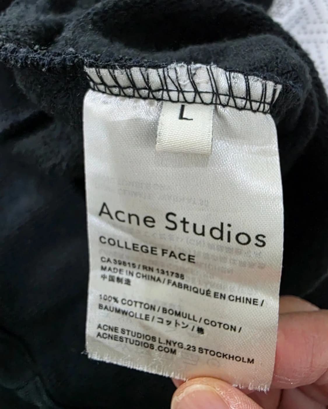 아크네 스튜디오 별 패턴 맨투맨 100 상품이미지7