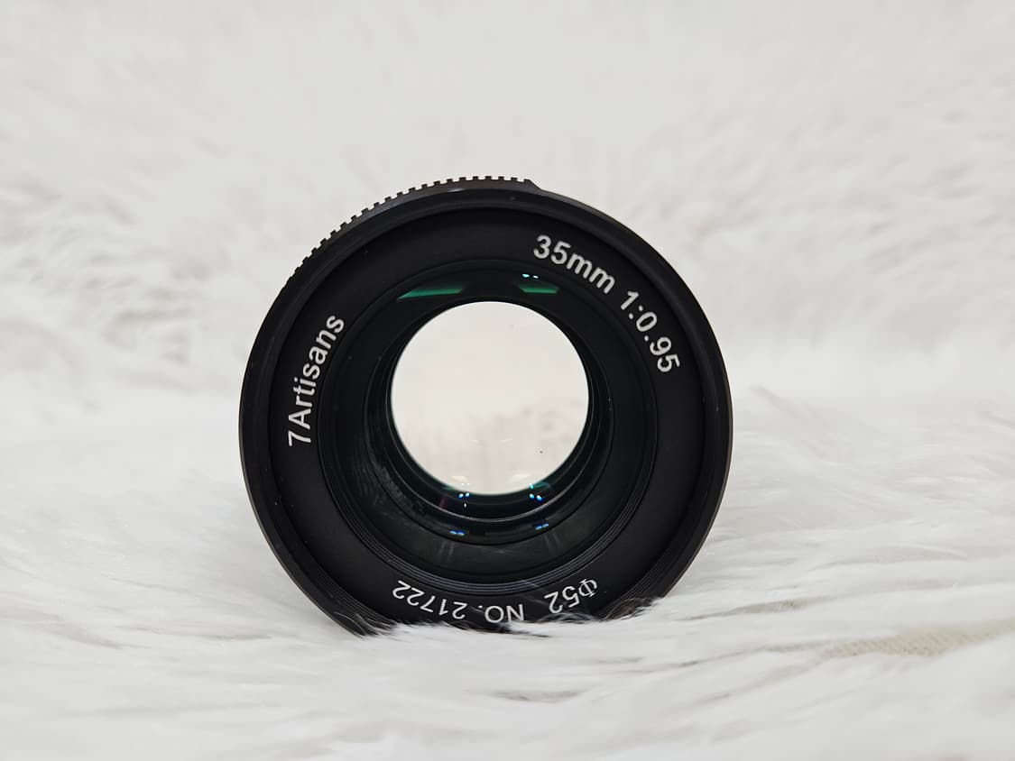 [민트] 7Artisan 7장인 35mm F0.95 렌즈 판매 상품이미지4