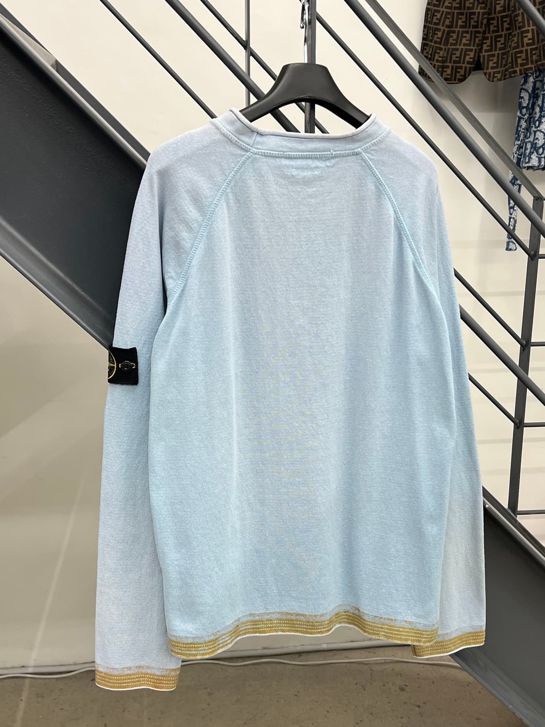 스톤아일랜드 00s 와펜 페인티드 니트 상품이미지5