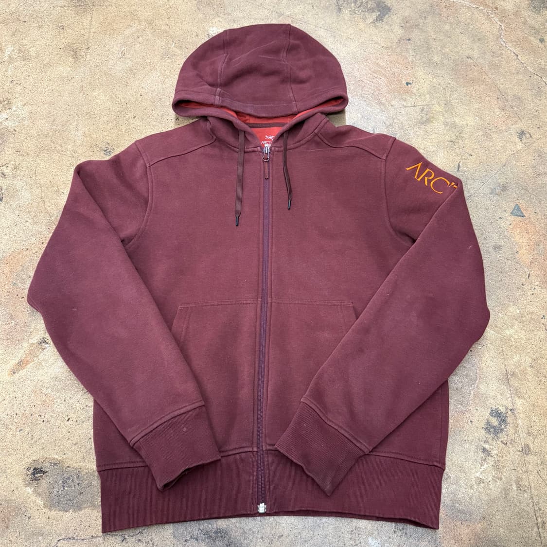 아크테릭스 버건디 후드집업  상품이미지2
