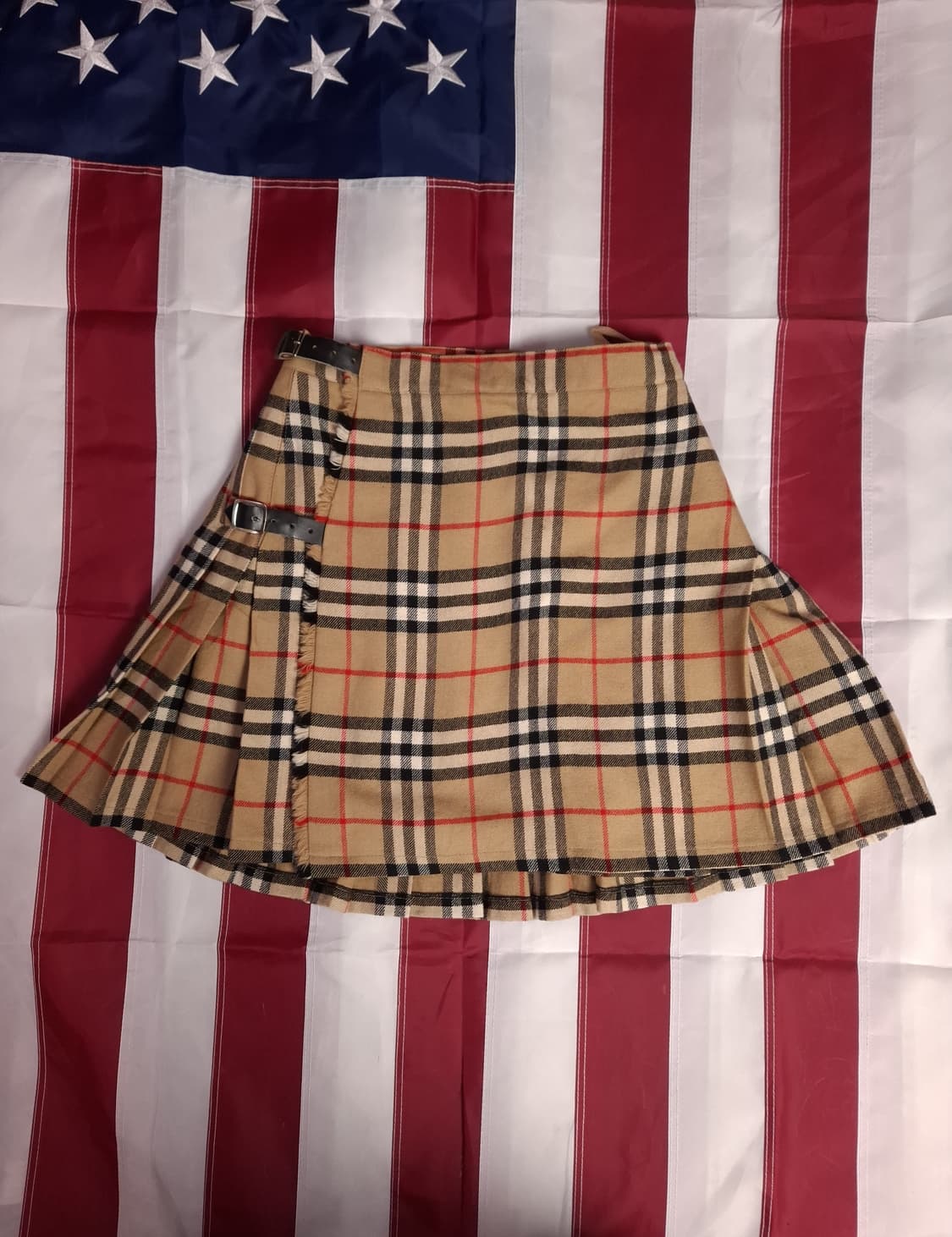 오리지날 새제품 일본판 버버리 노바체크 미니 랩 플리츠 상품이미지1