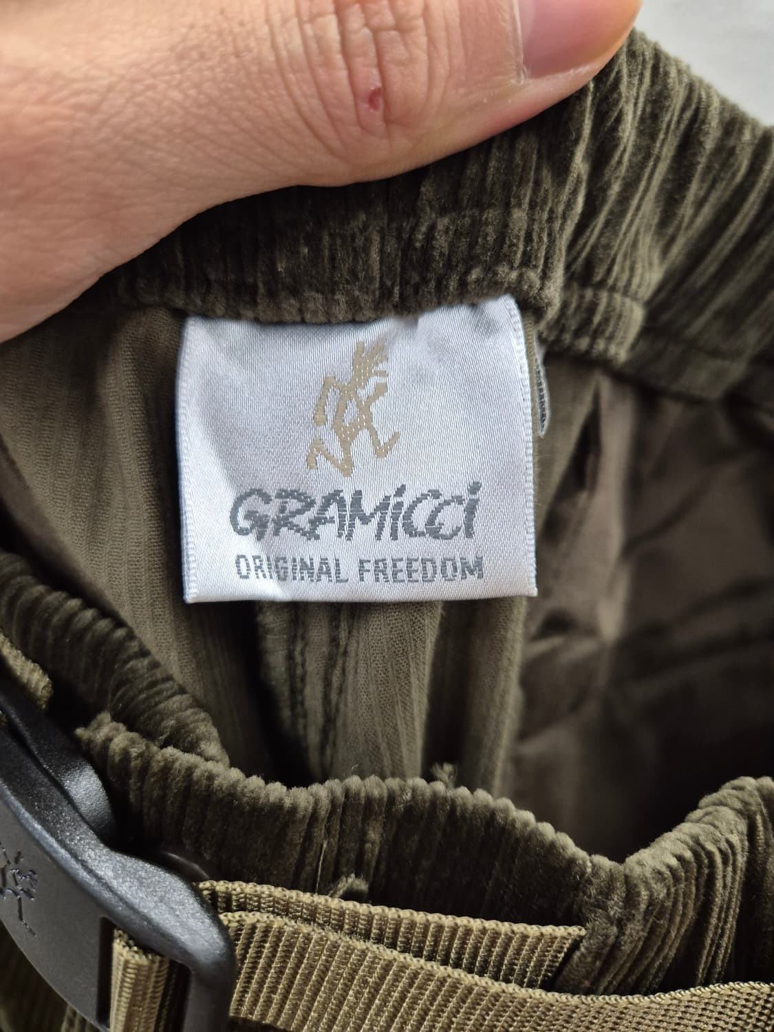 그라미치 코듀로이 팬츠 카키 USA XL 상품이미지8