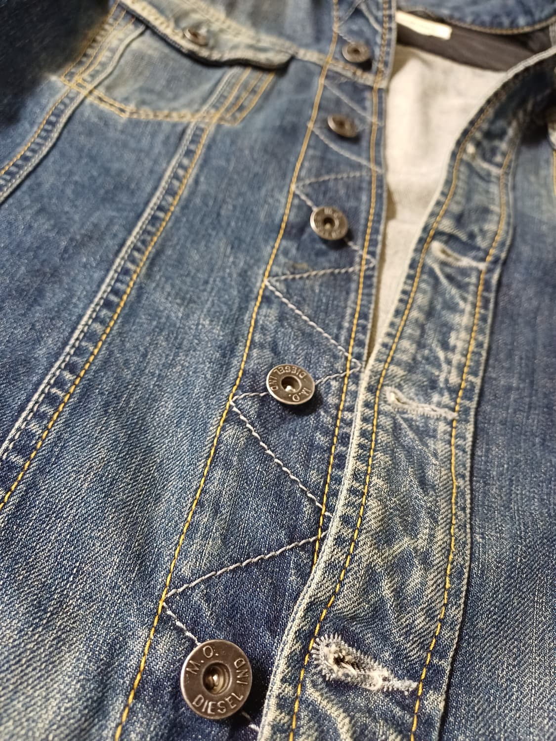 디젤 빈티지 워싱 데님 트러커 자켓 상품이미지8