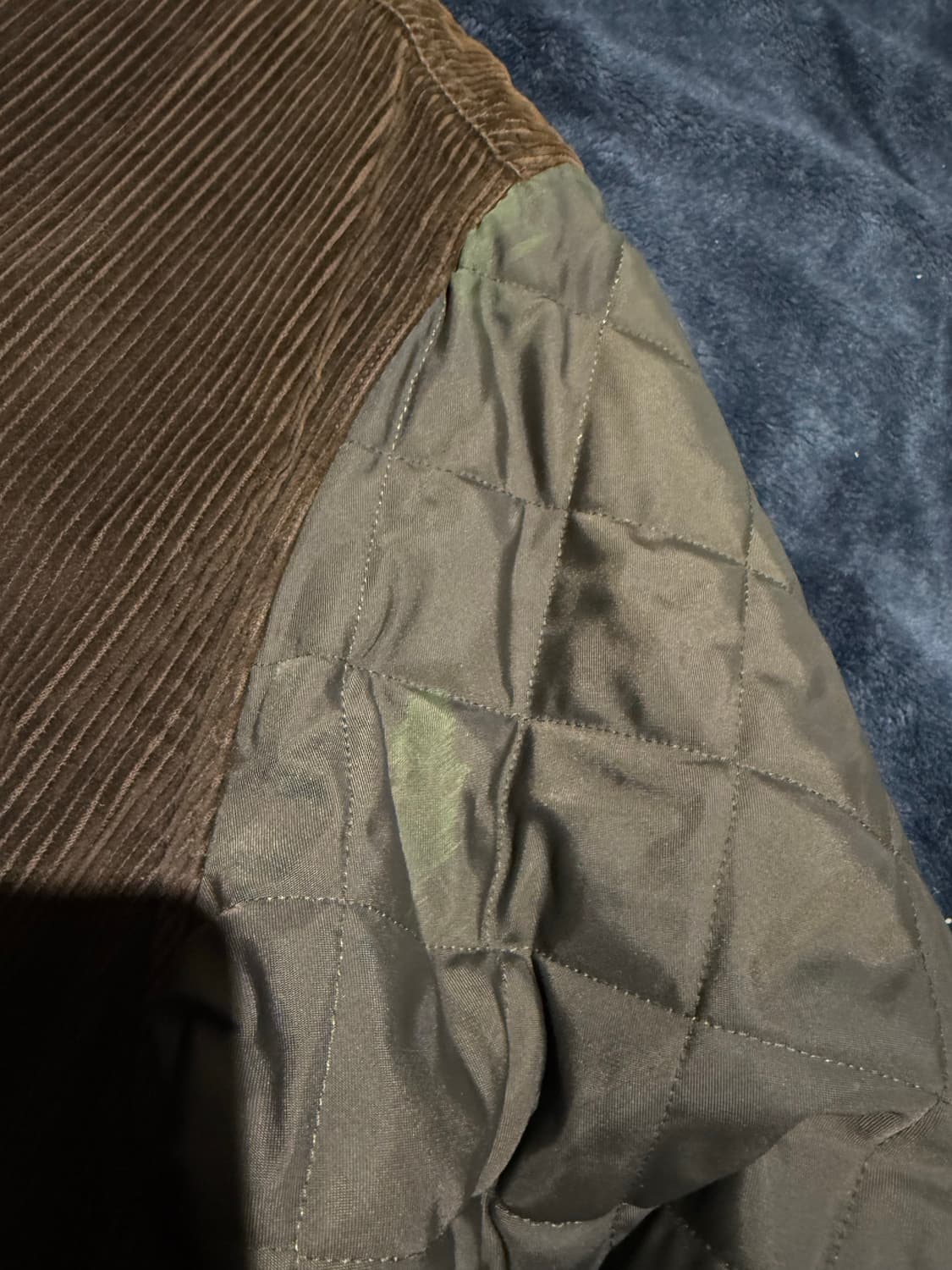 뉴잉글랜드 누빔자켓 팝니다. M사이즈 상품이미지4