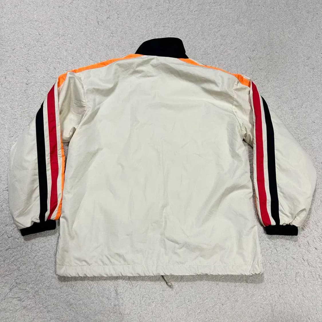 아디다스 바람막이 자켓 여성 추천 상품이미지5