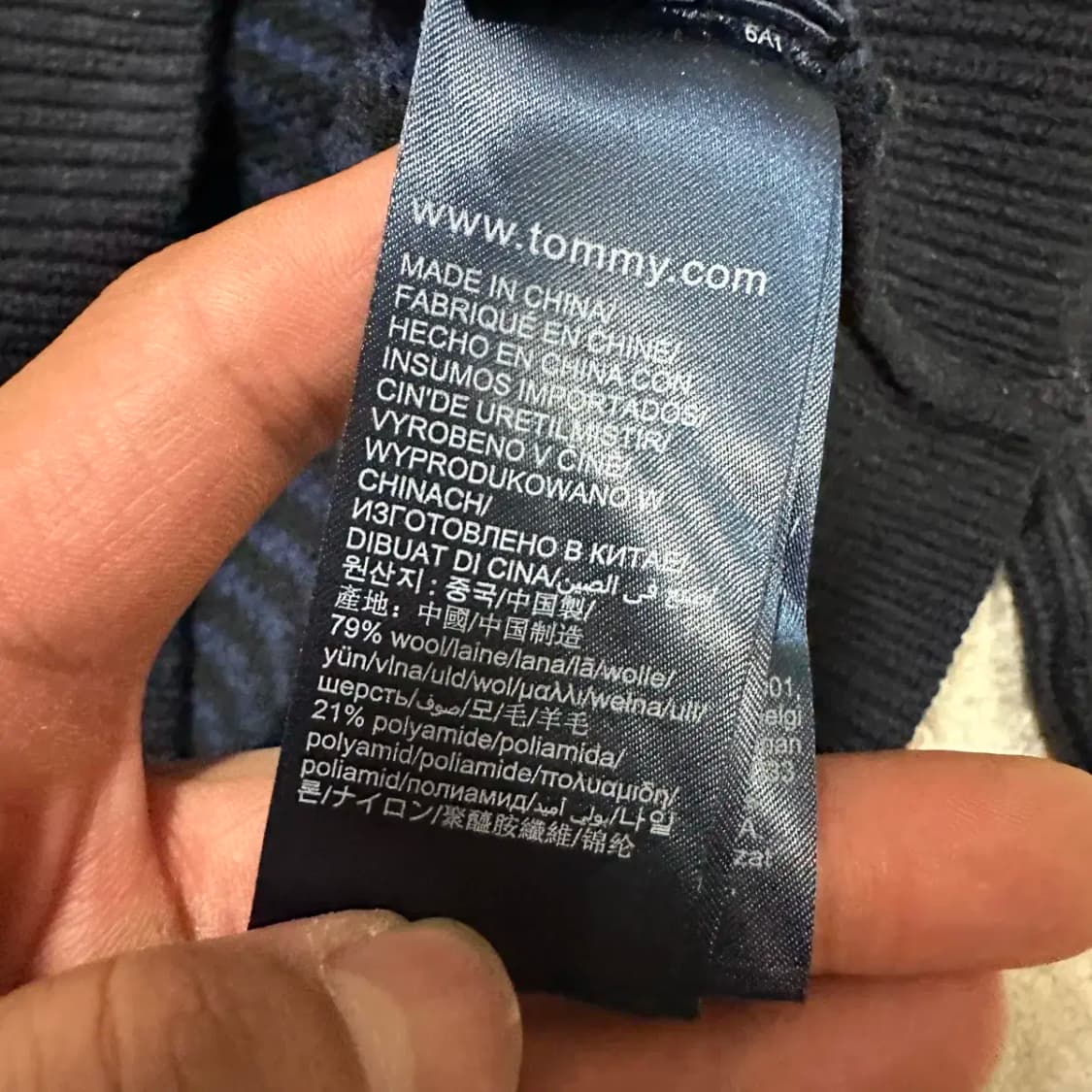 타미힐피거 니트 라운드 m 상품이미지3