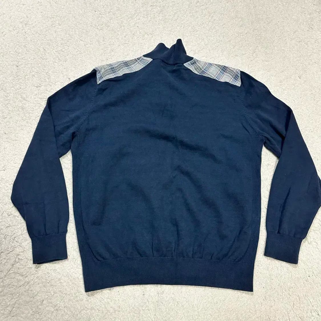 헤지스 니트 네이비 상품이미지5