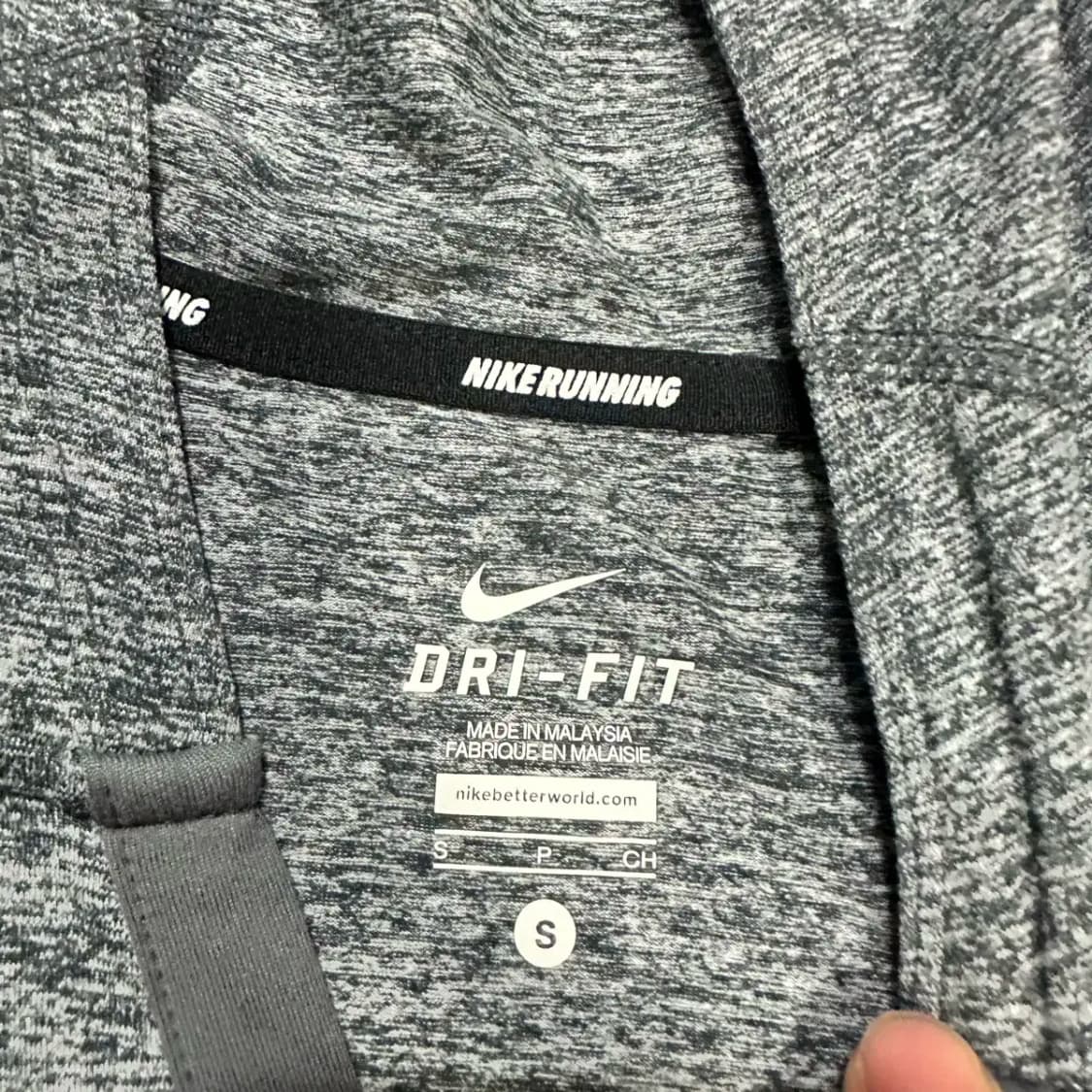 나이키 런닝 후드티 여성 s 80 상품이미지3