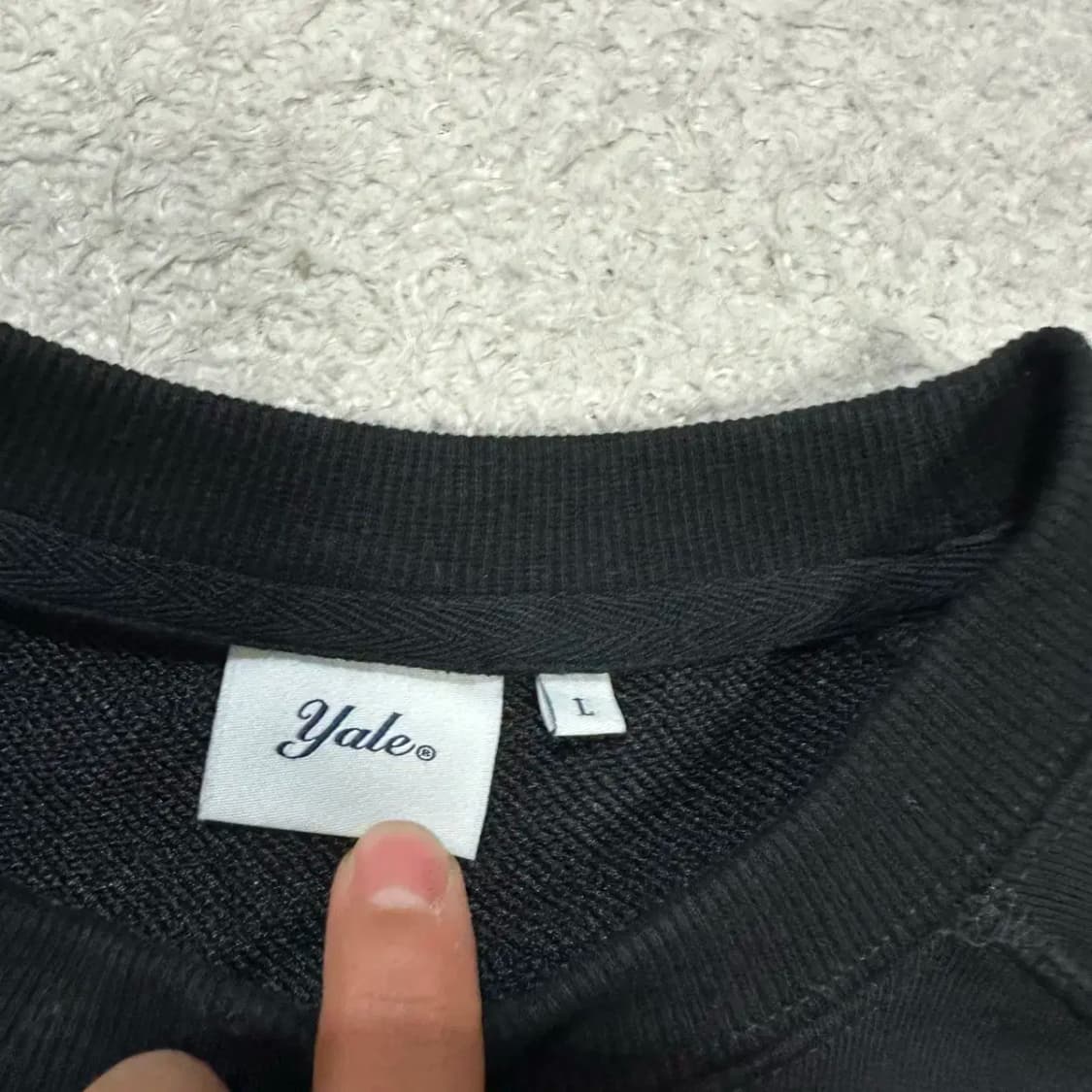 예일 맨투맨 블랙 L 상품이미지3