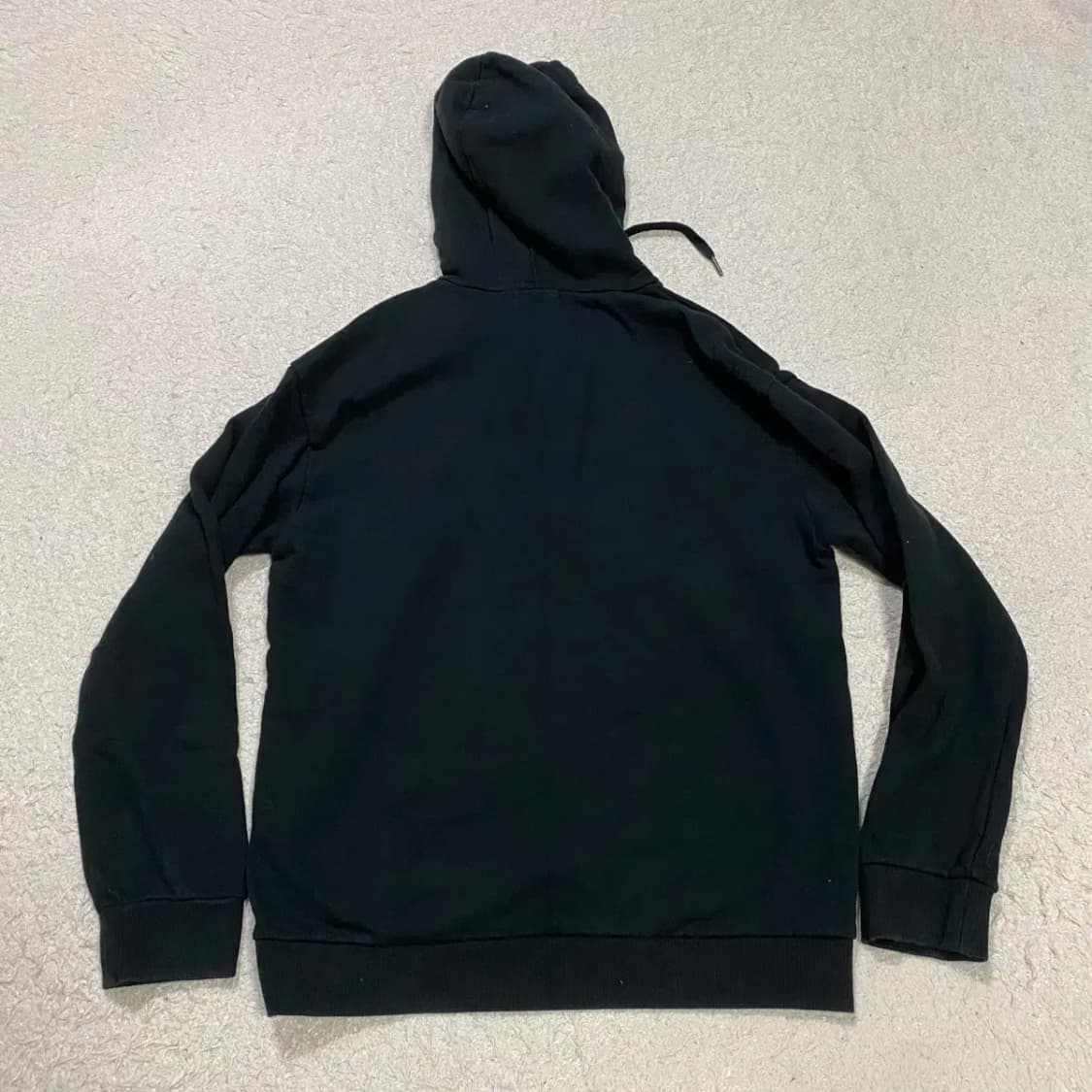 게스 후드티 블랙 L 상품이미지5