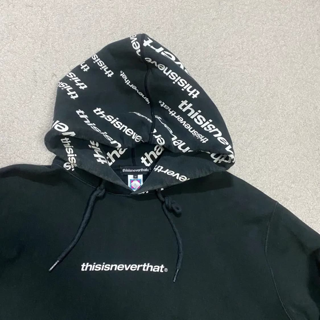 디스이즈네버댓 후드티 기모 m 상품이미지2