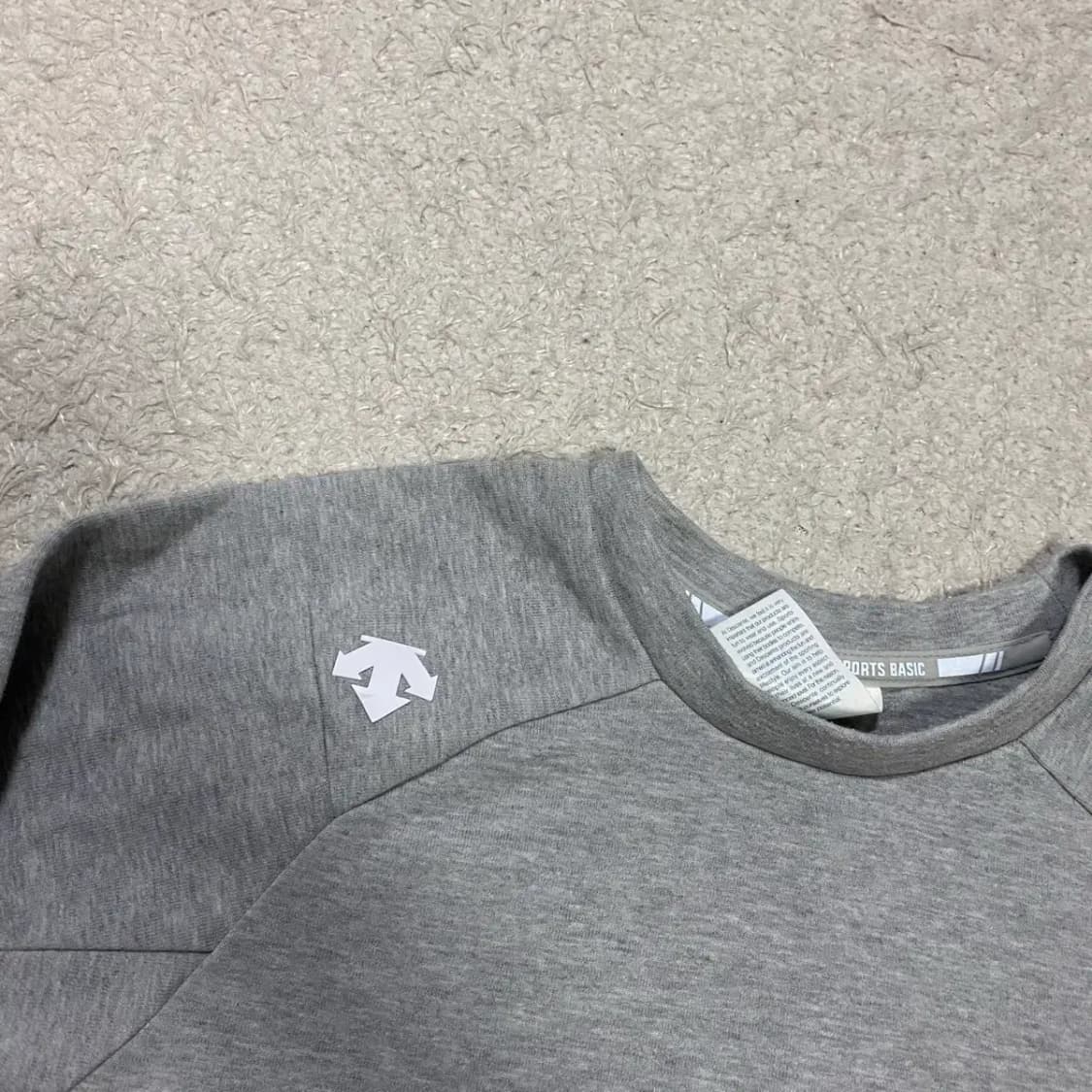 데상트 맨투맨 여성 85 상품이미지2