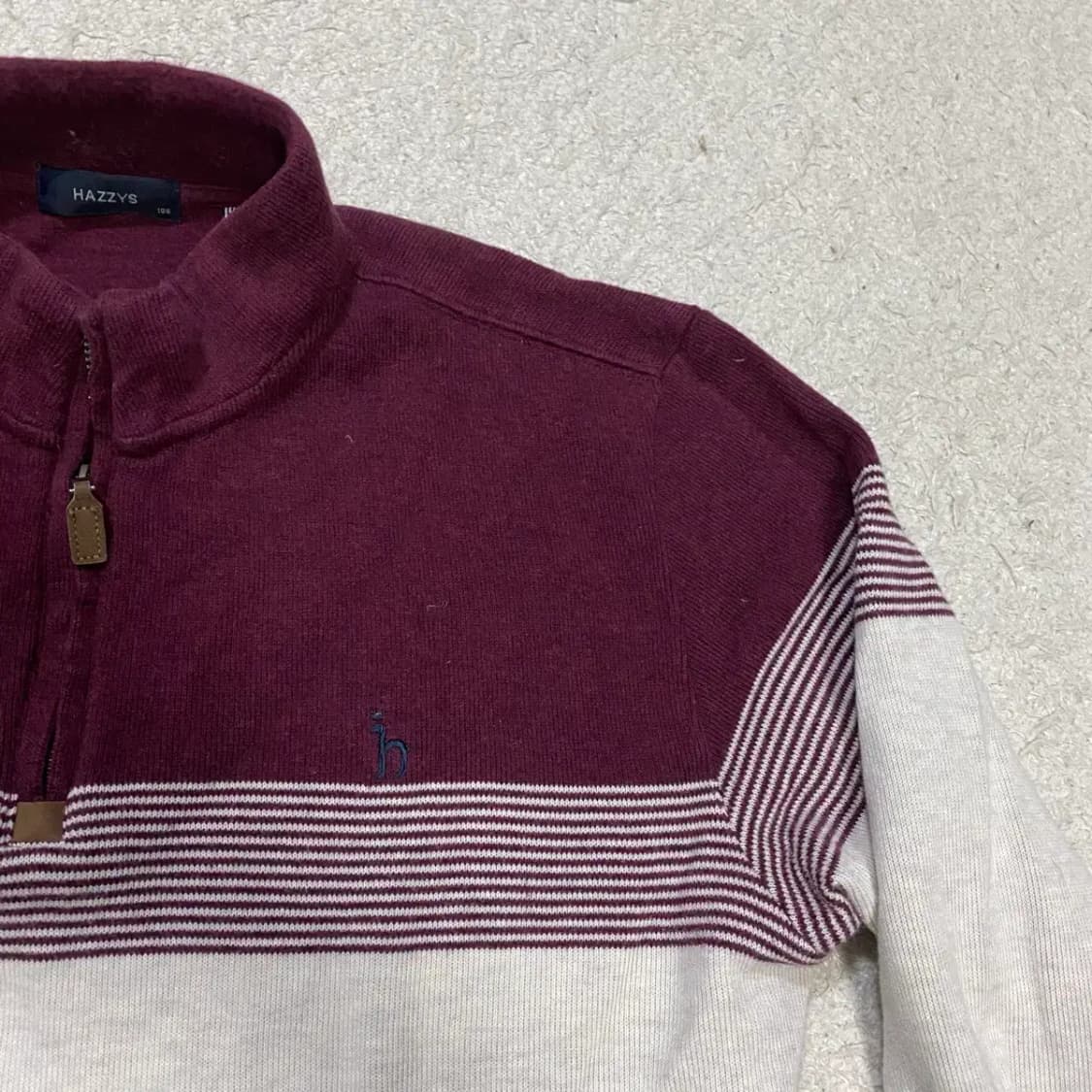 헤지스 반집업 니트 105 상품이미지2