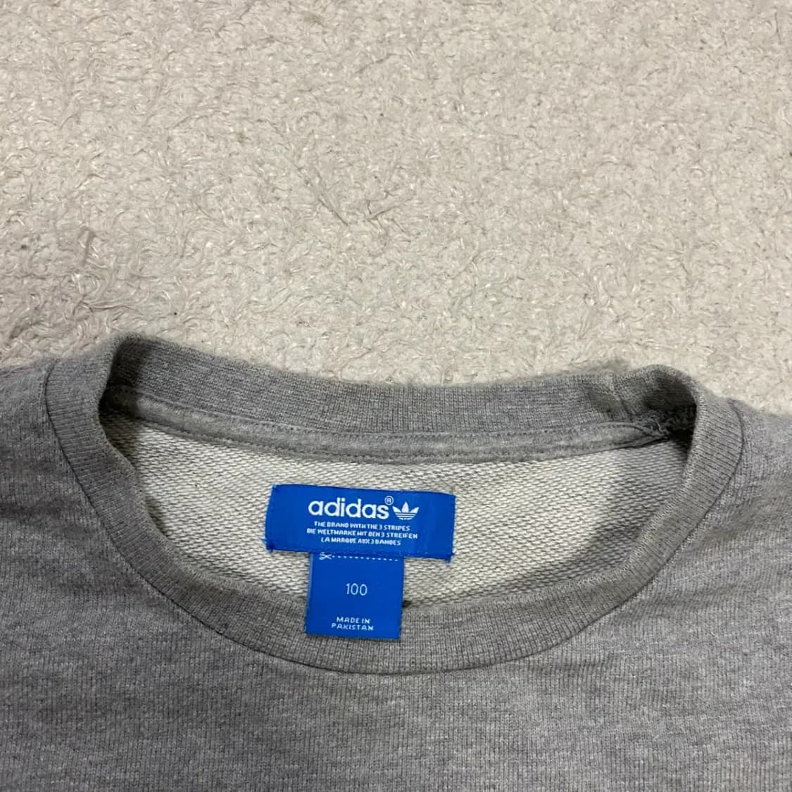 아디다스 맨투맨 그레이 100 상품이미지3