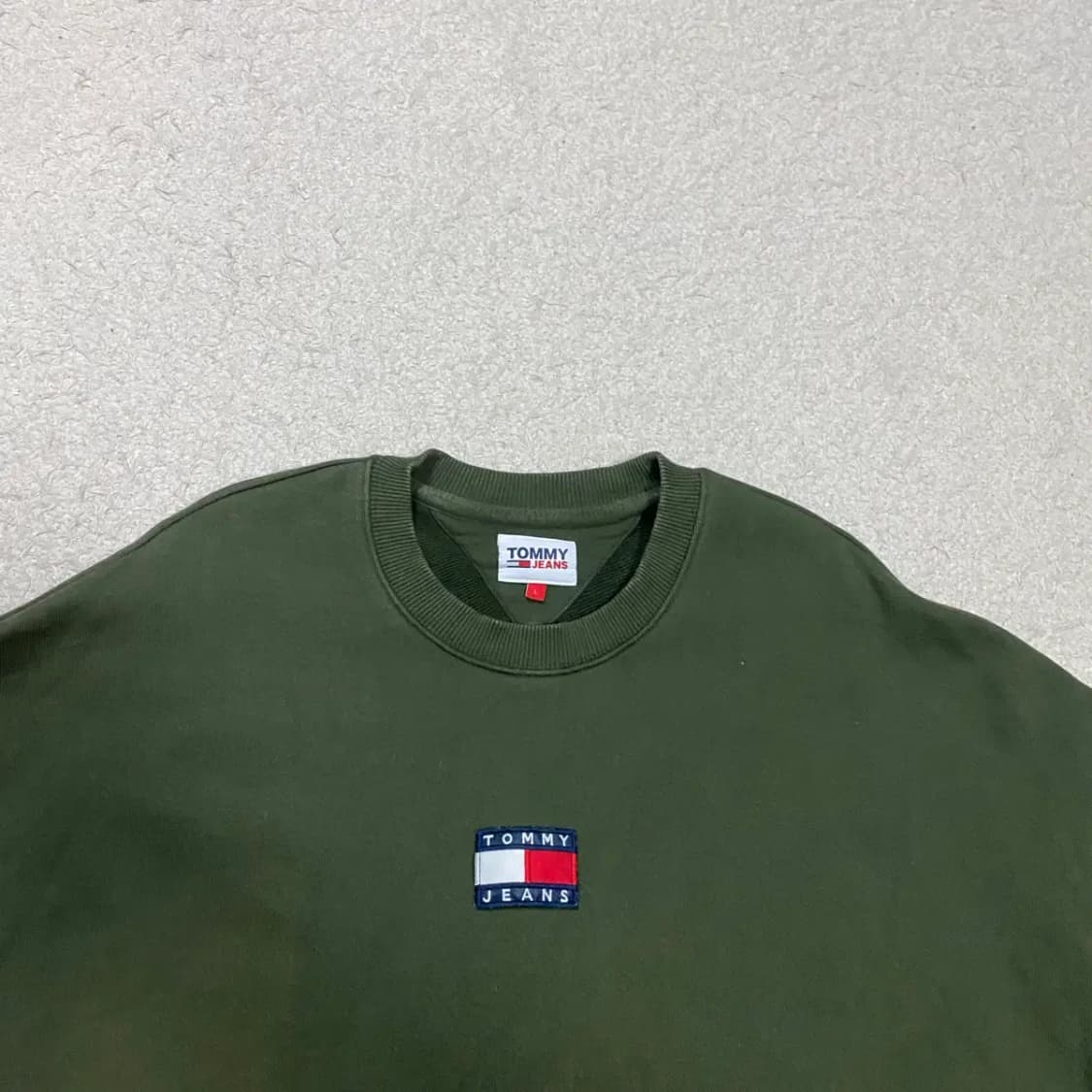 타미진스 올리브 그린 맨투맨 티셔츠 L 상품이미지3
