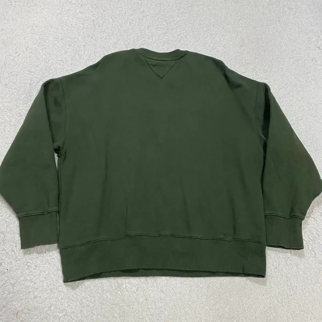 타미진스 올리브 그린 맨투맨 티셔츠 L 상품이미지5