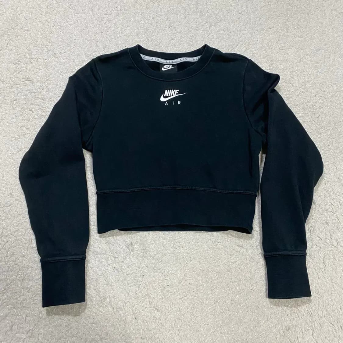 나이키 에어 블랙 크롭 맨투맨 여성 s 80 상품이미지1