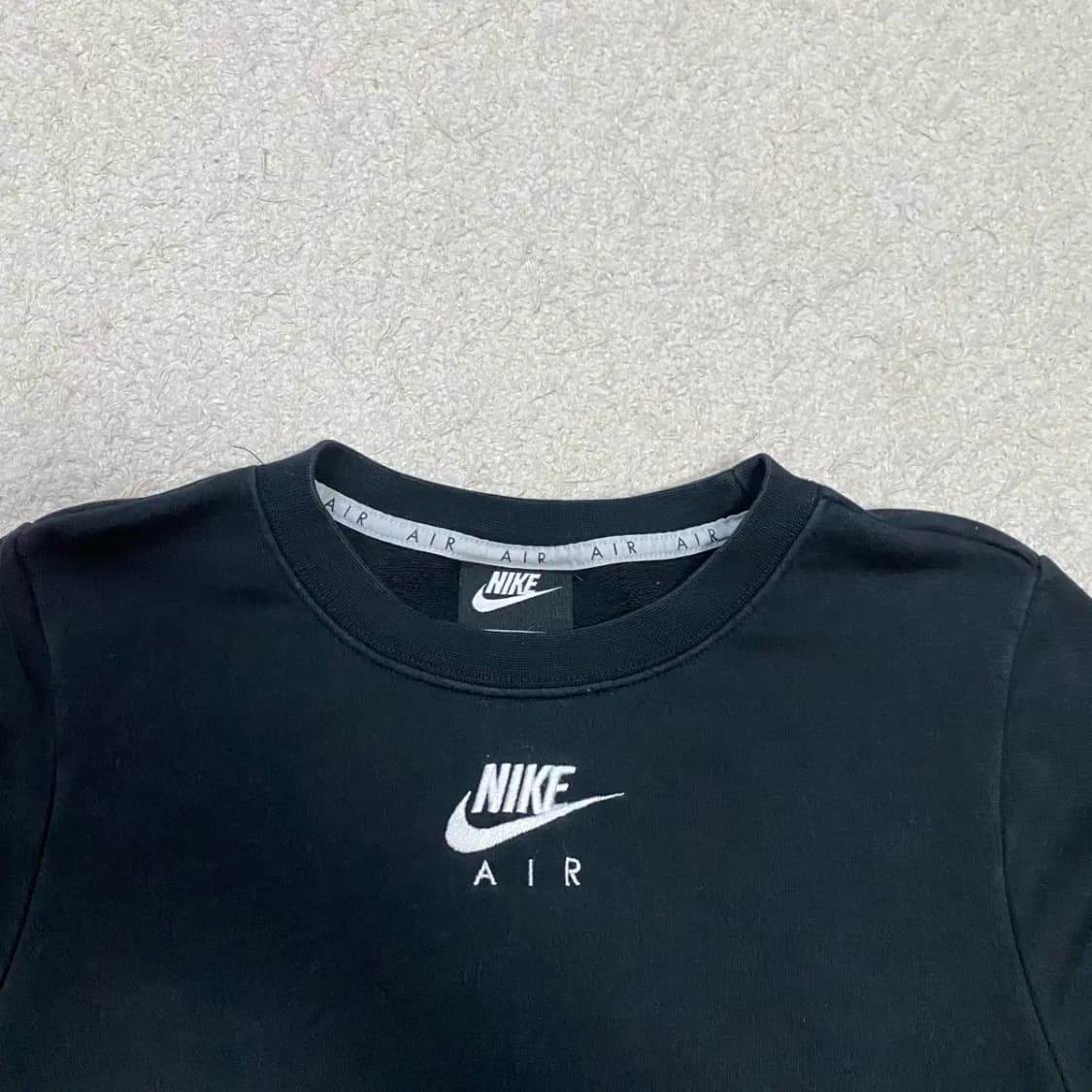 나이키 에어 블랙 크롭 맨투맨 여성 s 80 상품이미지2