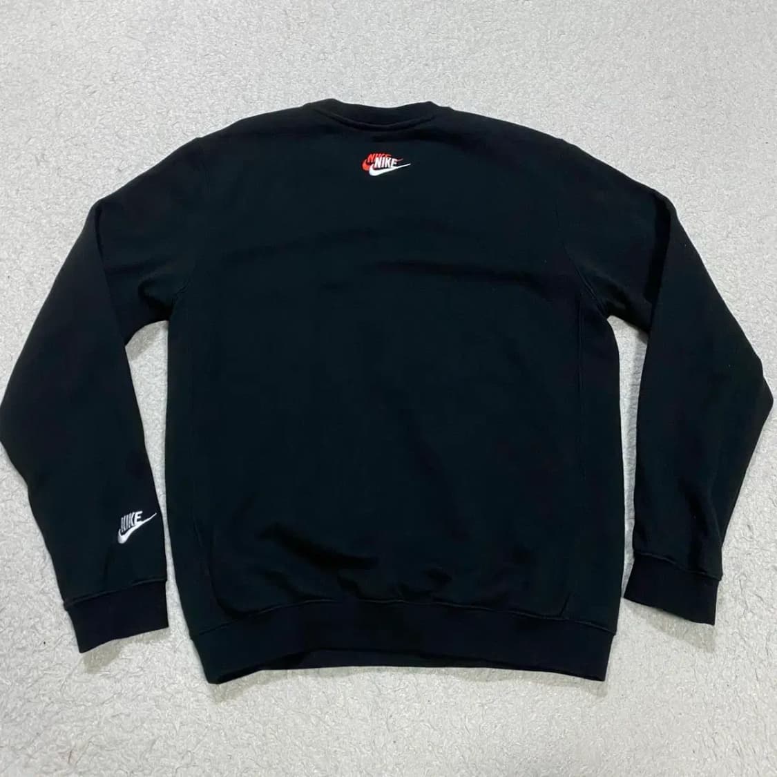 나이키 블랙 맨투맨 티셔츠 L 100 상품이미지5