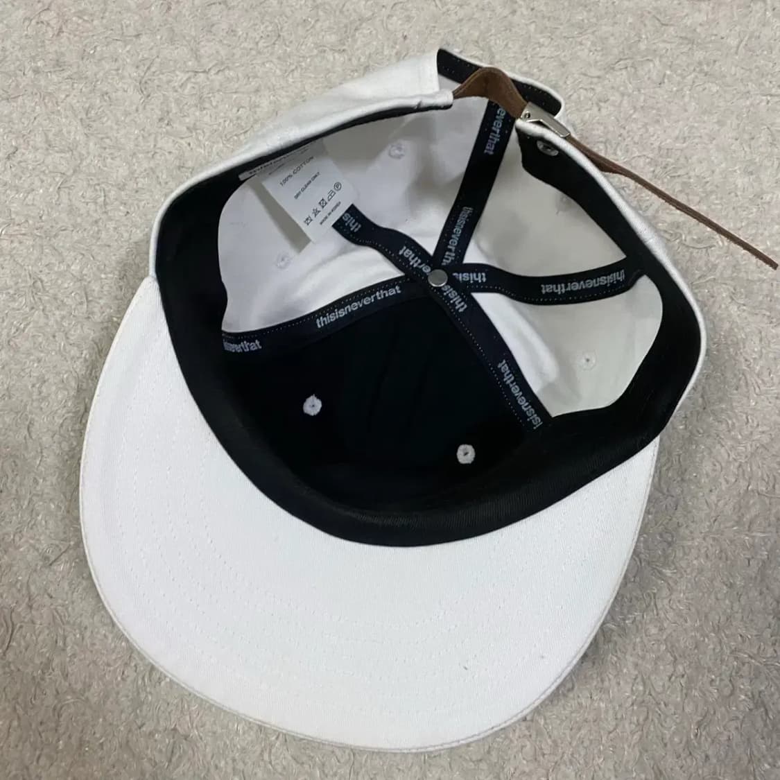 디스이즈네버댓 스냅백 화이트 모자 상품이미지4