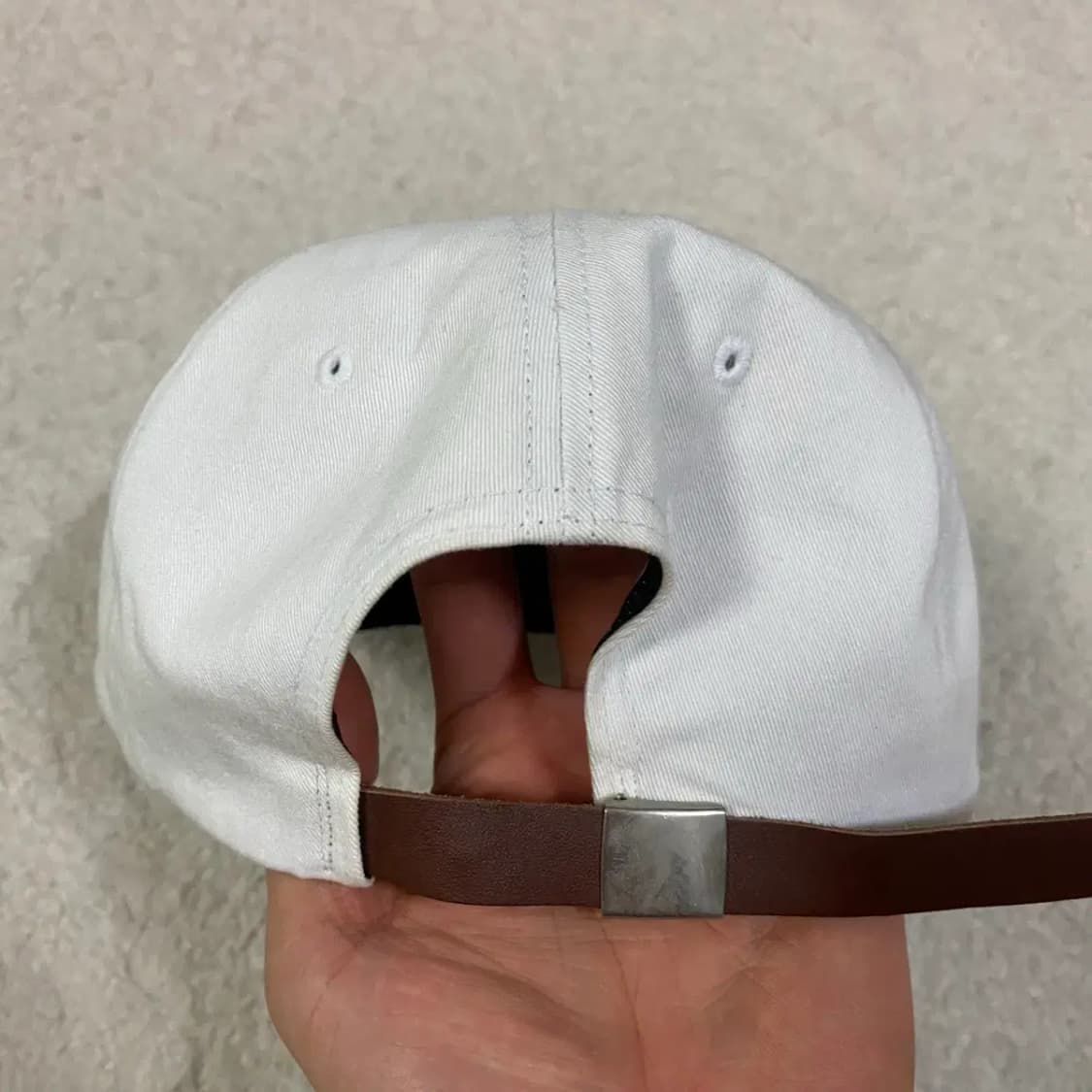 디스이즈네버댓 스냅백 화이트 모자 상품이미지6