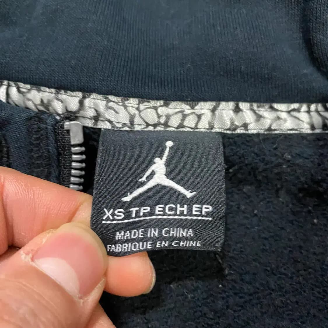 나이키 조던 후드집업 블랙 기모 xs 90 상품이미지3