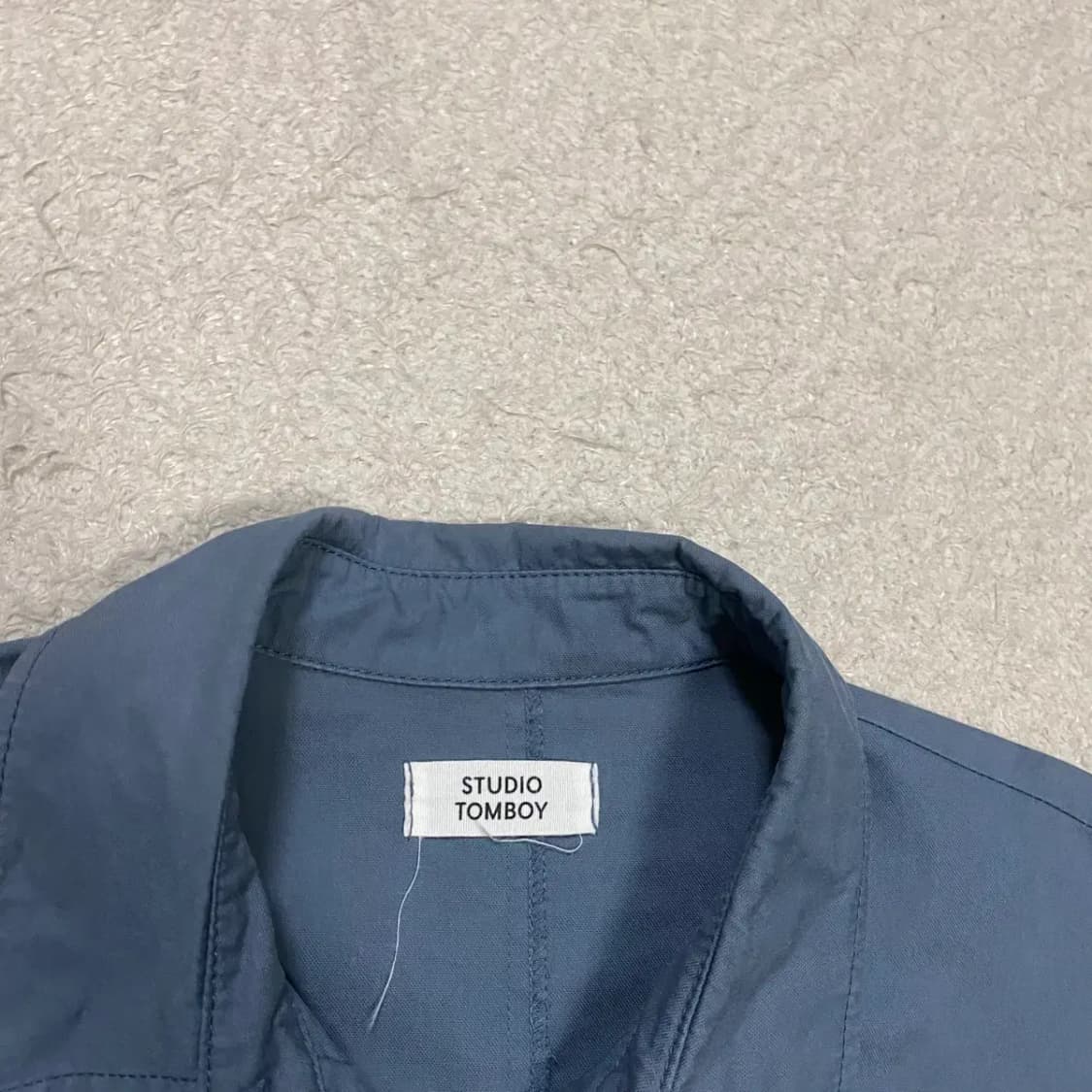 스튜디오 톰보이 블루 셔츠 오버핏 상품이미지2