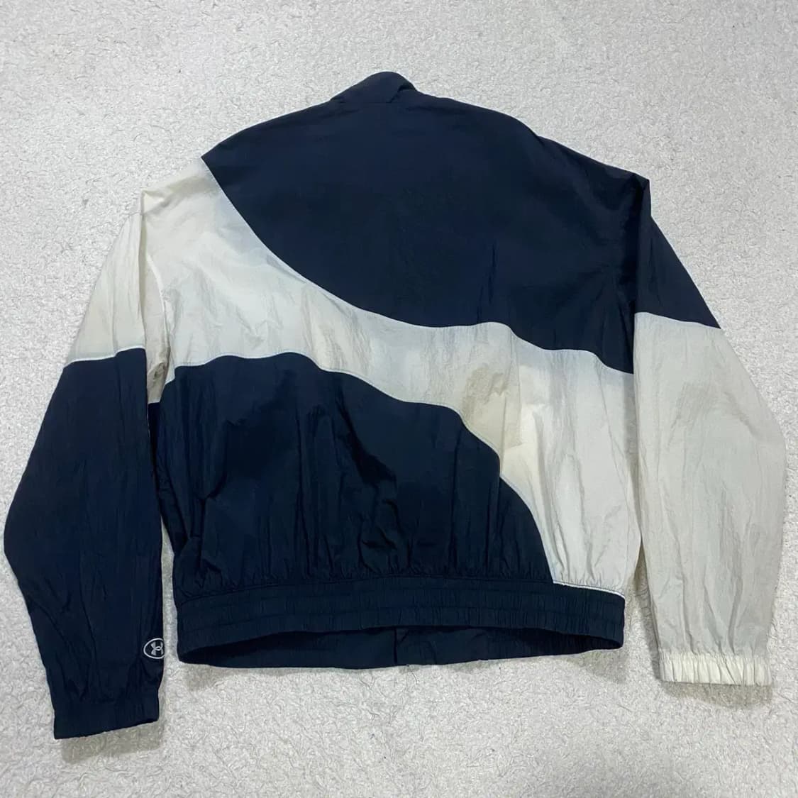 언더아머 바람막이 자켓 L 상품이미지7