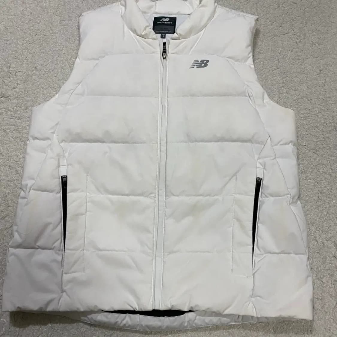 뉴발란스 화이트 패딩 조끼 베스트 s 90 상품이미지3