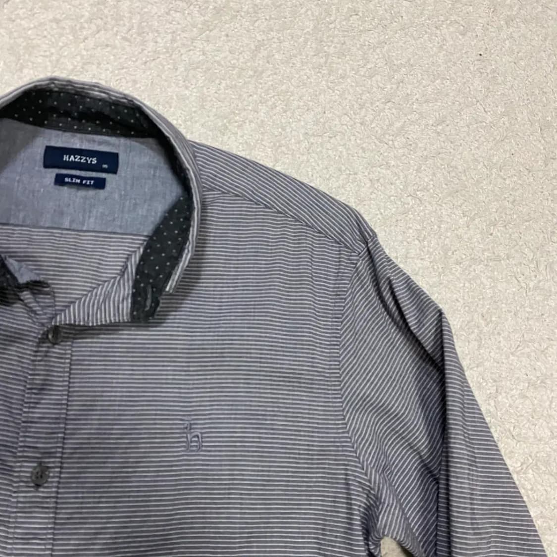 헤지스 스트라이프 슬림핏 남방 셔츠 95 상품이미지2