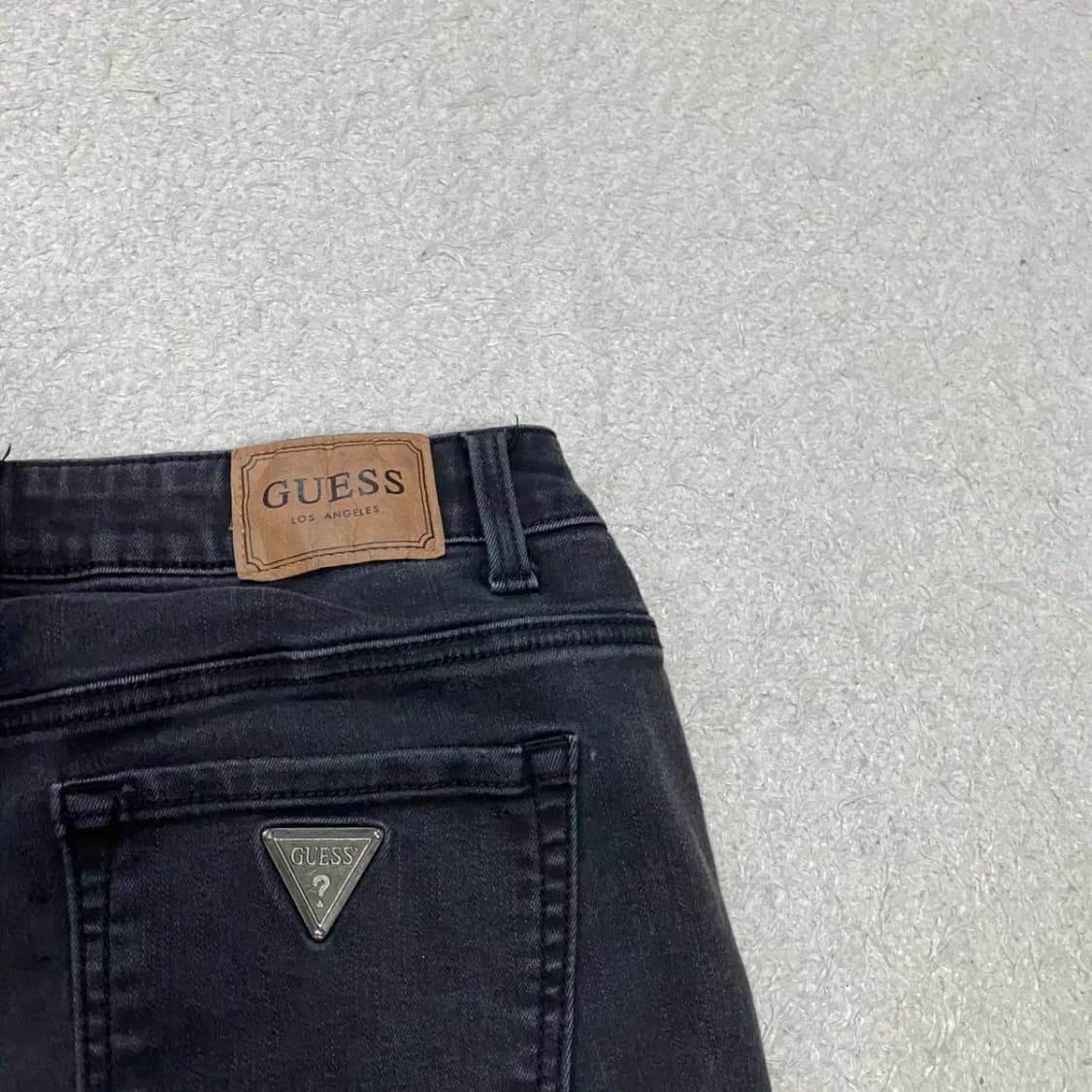 게스 흑청 데님 팬츠 32인치 상품이미지6