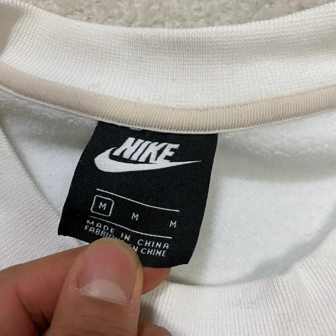 나이키 Just do it. 맨투맨 화이트 기모 m 95 상품이미지3