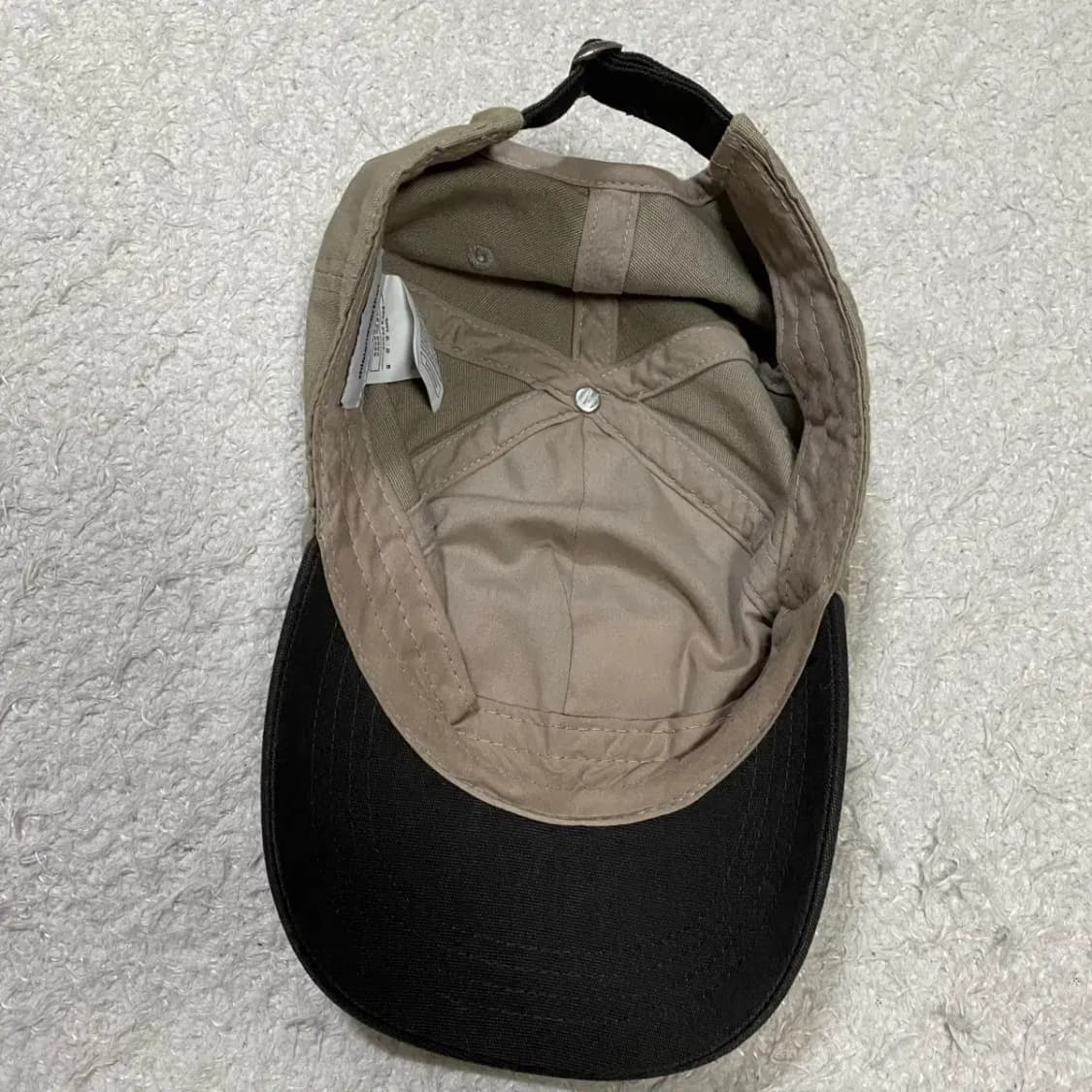 디스이즈네버댓 YE20AROO 볼캡 모자 카키 상품이미지3