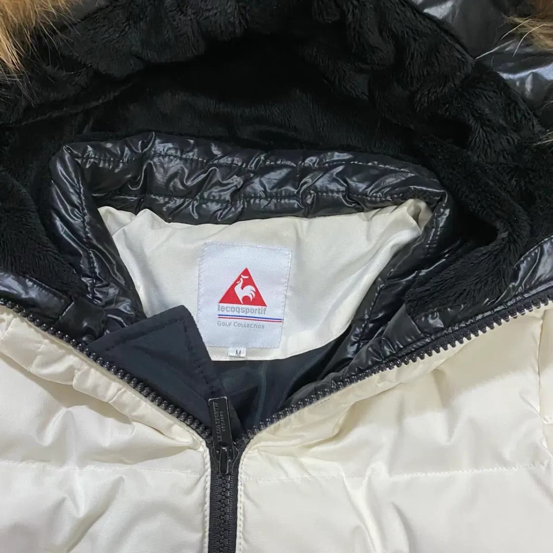 르꼬끄 화이트 퍼 후드 패딩 여성 90 상품이미지3