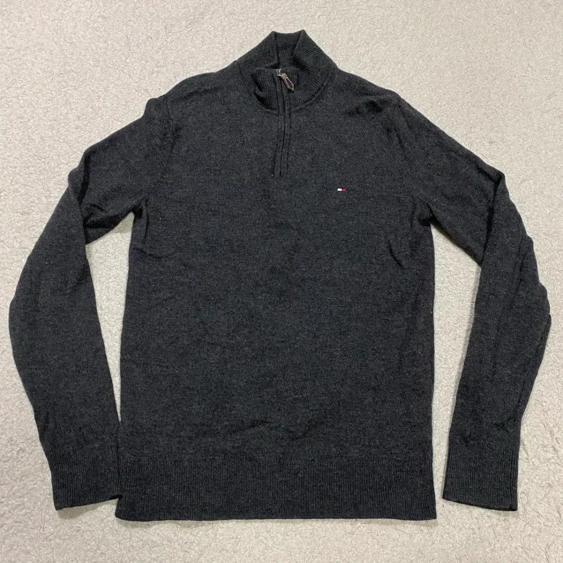 타미힐피거 하프집업 니트 다크그레이 s 상품이미지1
