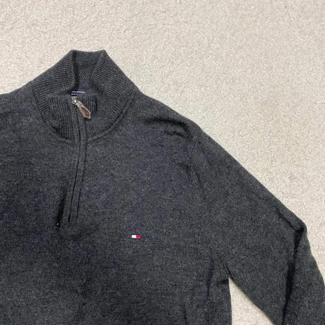 타미힐피거 하프집업 니트 다크그레이 s 상품이미지2