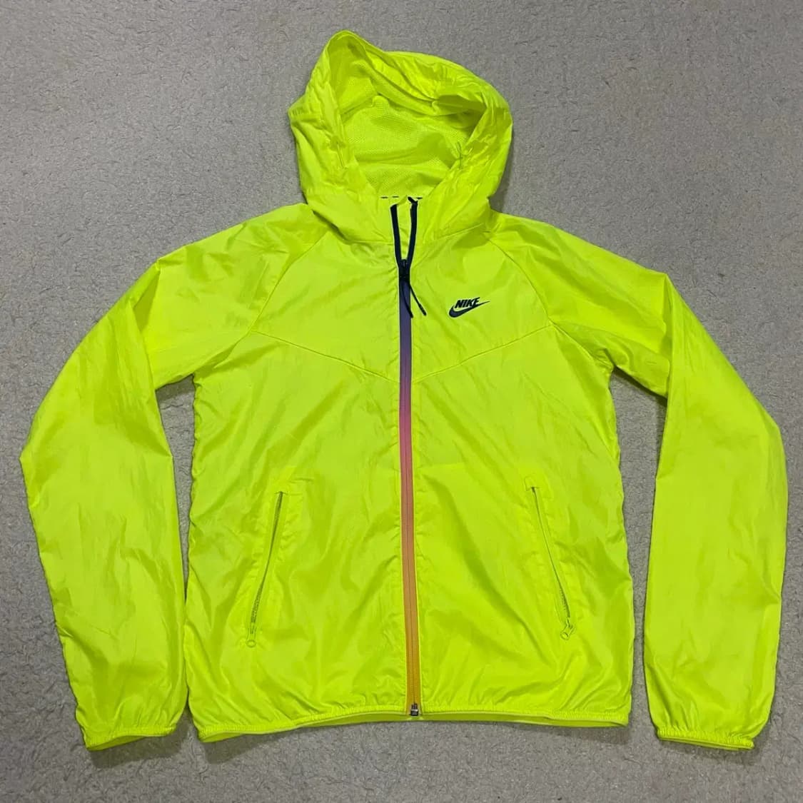 나이키 바람막이 자켓 s 90 상품이미지1