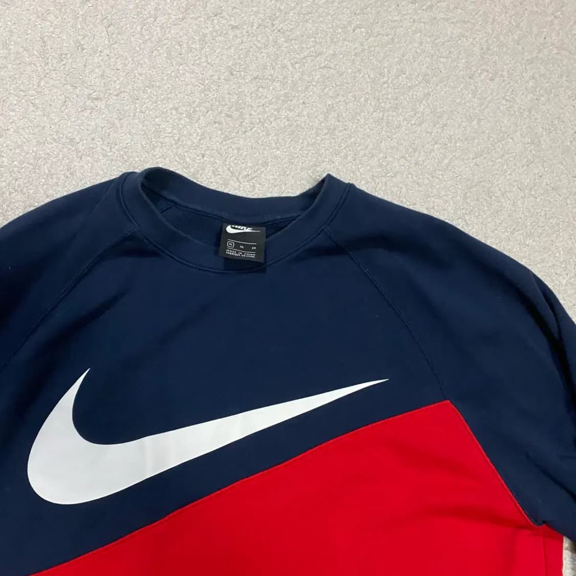 나이키 스우시 맨투맨 네이비/레드 xl 105 상품이미지3