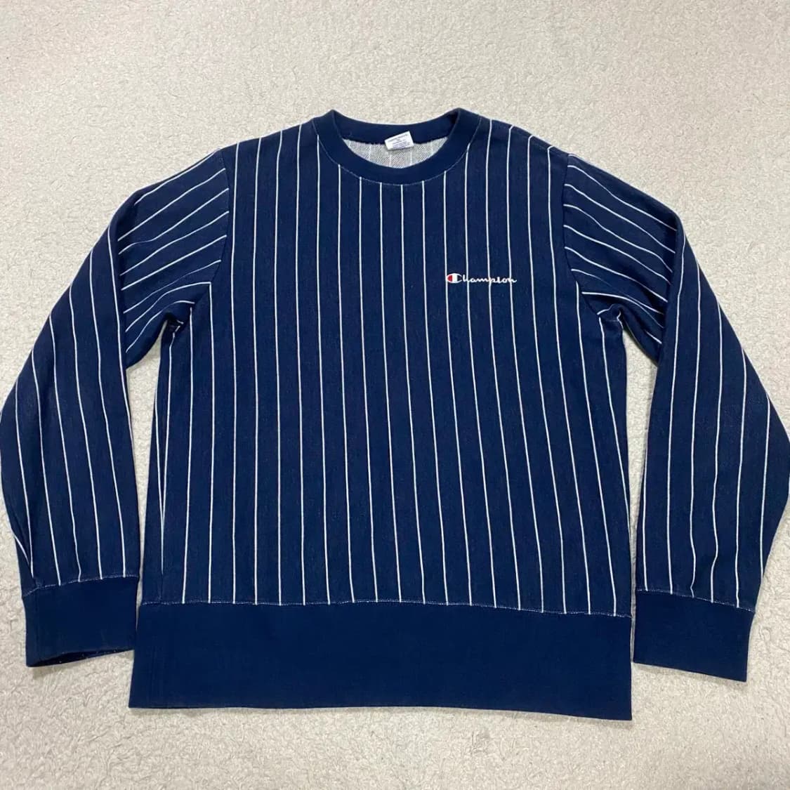 챔피온 네이비 스트라이프 맨투맨 xl 상품이미지1