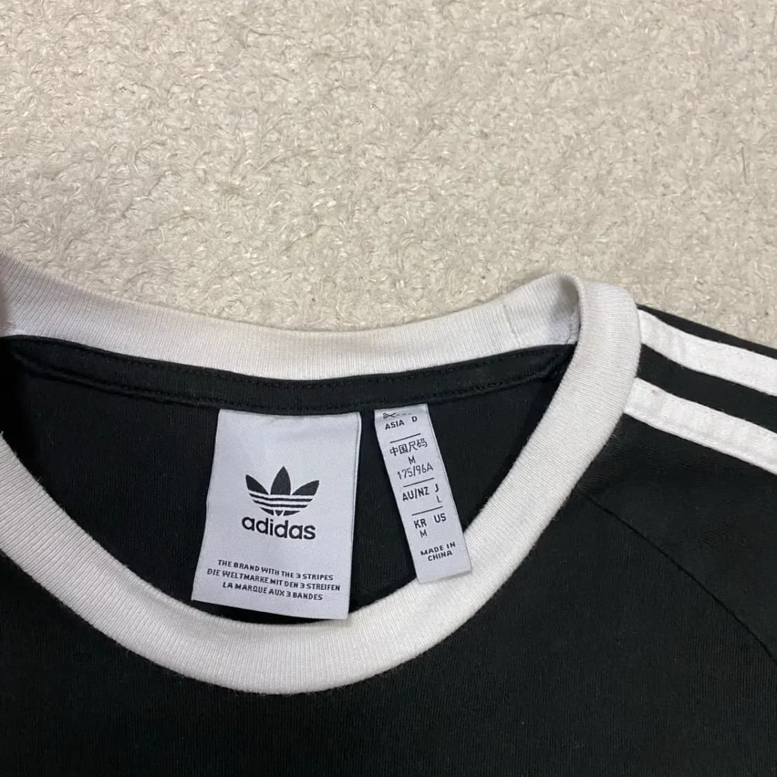 아디다스 반팔티 블랙 m 상품이미지3