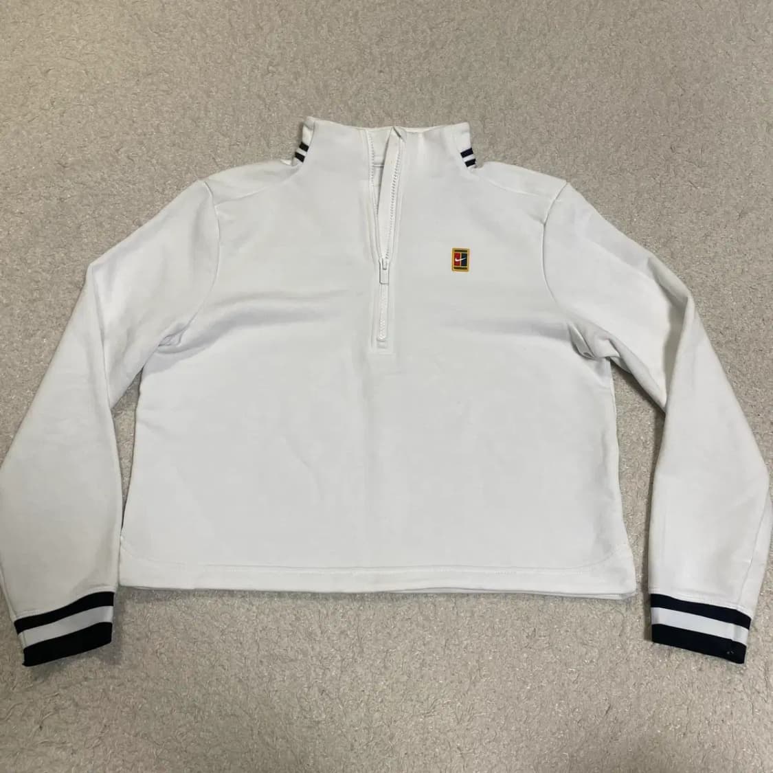 나이키 화이트 하프집업 스우시 여성 상품이미지1