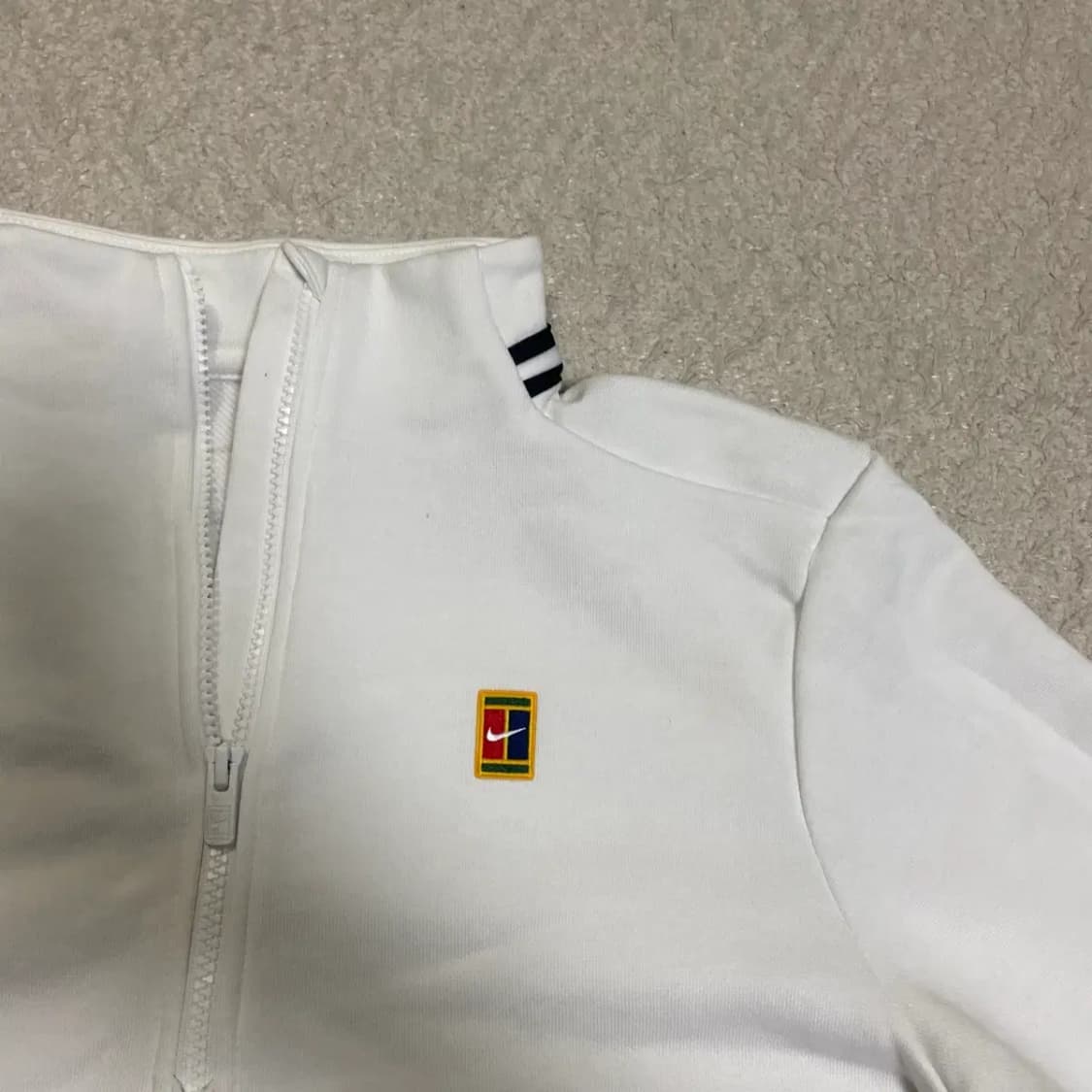 나이키 화이트 하프집업 스우시 여성 상품이미지2